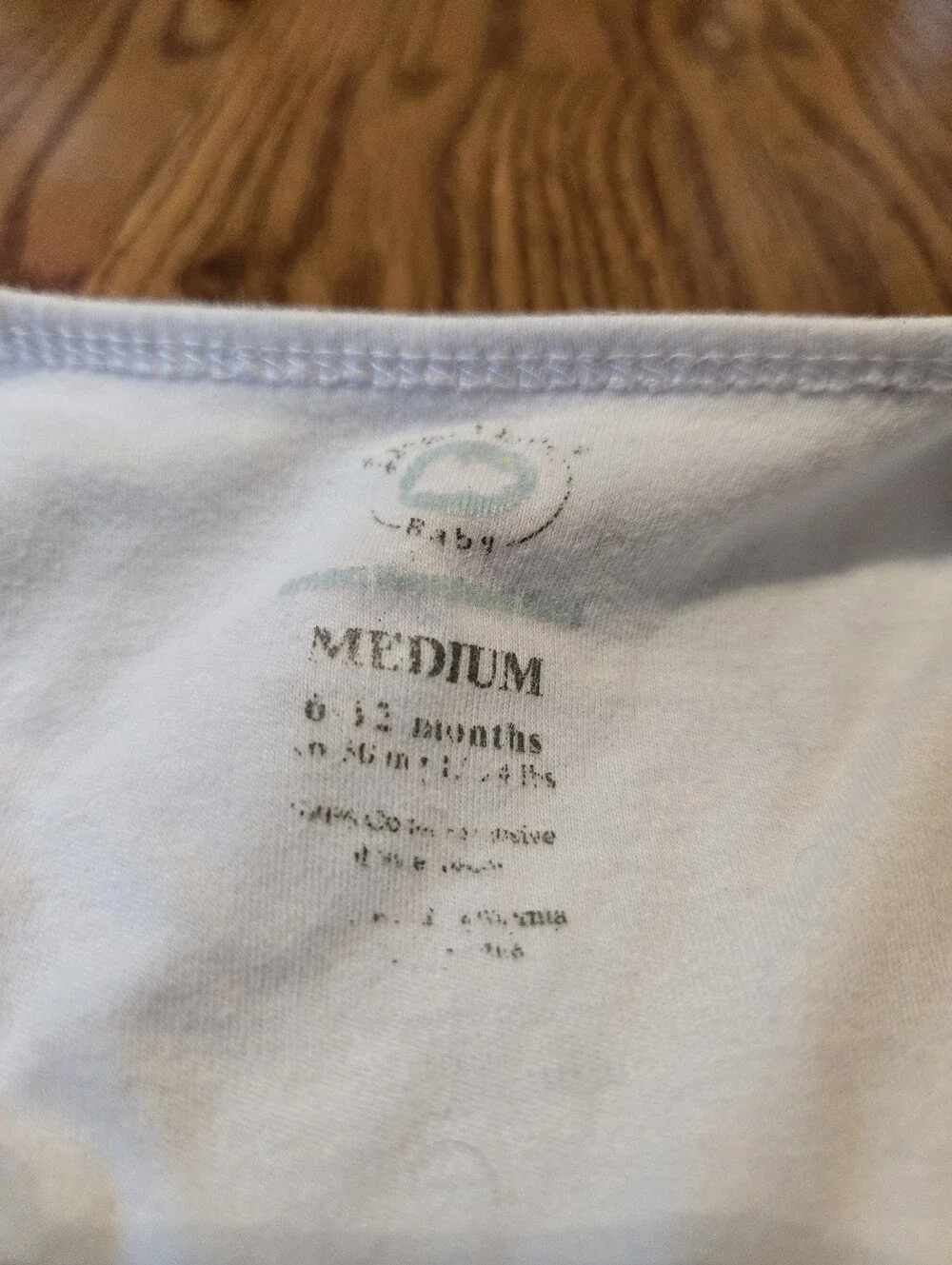 Dreamland Baby White Star Quilted Sleep Sack Pajamas Sleeveless Zip Front 6-12 M